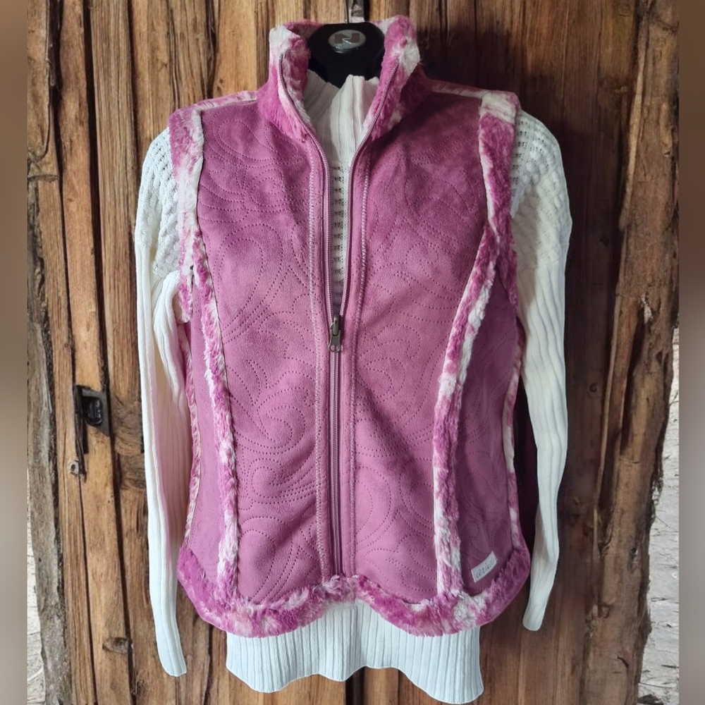 ARIAT Reversible Mauve/White SUPER SOFT Faux Suede & Fur Vest